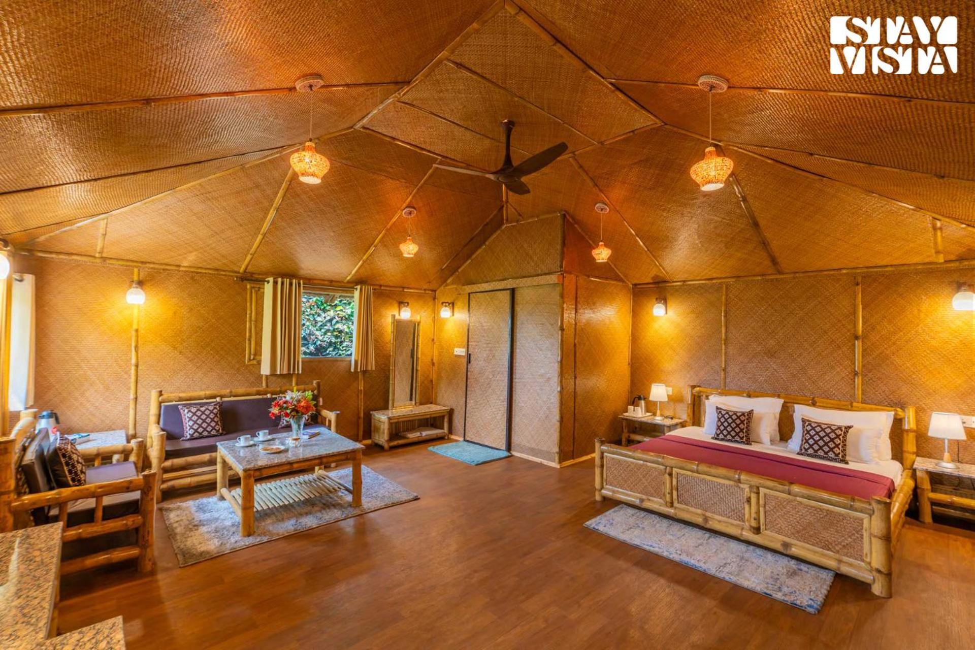 Stayvista At Maple Farms With Pool, Bbq & Bonfire Sohna Exterior photo